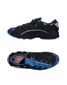 Низкие кеды и кроссовки Asics
