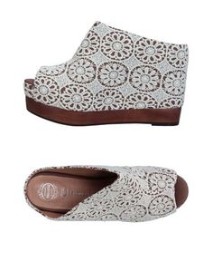 Сандалии Jeffrey Campbell