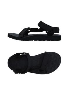 Сандалии Teva
