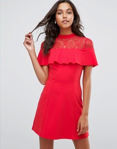 Короткое приталенное платье с кружевной вставкой ASOS - Красный