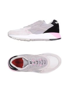 Низкие кеды и кроссовки Reebok