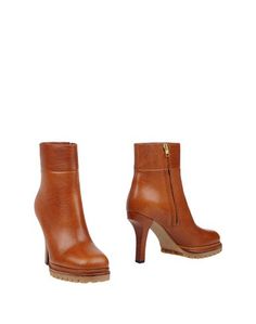 Полусапоги и высокие ботинки Marni