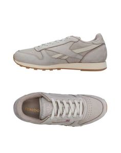 Низкие кеды и кроссовки Reebok