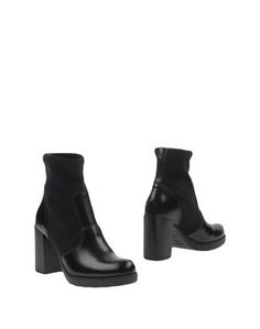 Полусапоги и высокие ботинки Tosca BLU Shoes