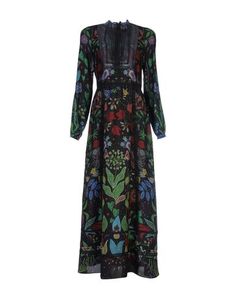 Длинное платье Valentino