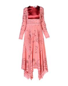Длинное платье Valentino