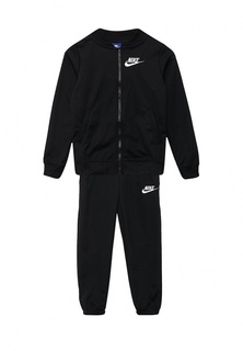 Костюм спортивный Nike