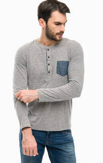 Серая хлопковая футболка с карманом Mustang