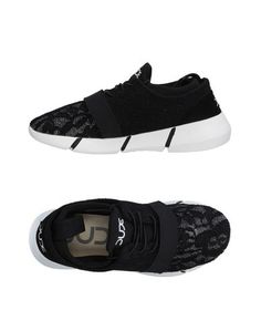 Низкие кеды и кроссовки HEY Dude Shoes