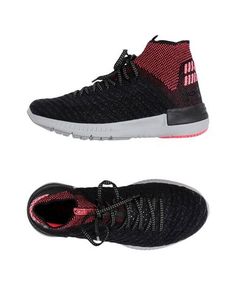 Низкие кеды и кроссовки Under Armour