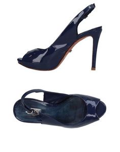 Сандалии Schutz