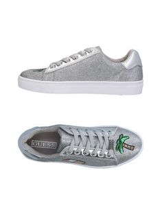 Низкие кеды и кроссовки Guess