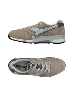 Низкие кеды и кроссовки Diadora