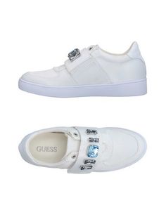 Низкие кеды и кроссовки Guess