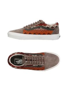 Низкие кеды и кроссовки Vans