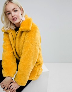 Куртка оверсайз из искусственного меха Monki - Желтый