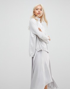 Джемпер с V-образным вырезом Subtle Luxury - Серый