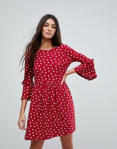 Свободное платье в горошек с оборками QED London - Красный