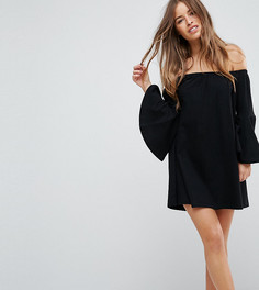 Платье мини с открытыми плечами и расклешенными рукавами ASOS PETITE - Черный