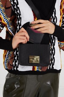 Черный футляр для карт Gioia Furla