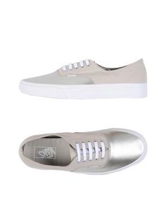 Низкие кеды и кроссовки Vans