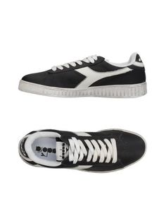 Низкие кеды и кроссовки Diadora