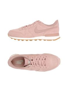 Низкие кеды и кроссовки Nike