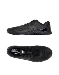 Низкие кеды и кроссовки Nike