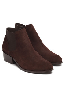 BOOTS UMA