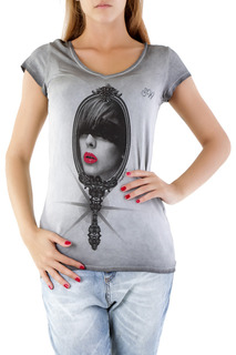 T-shirt Sexy Woman