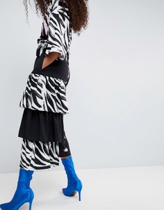 Брюки с асимметричными рюшами ASOS Made In Kenya - Мульти
