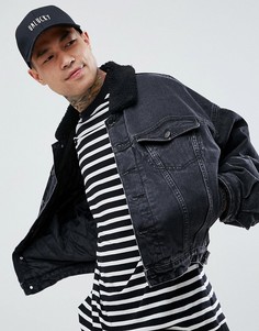 Черная выбеленная джинсовая оверсайз-куртка с воротником борг ASOS - Черный