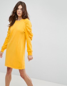 Трикотажное платье с присборенными рукавами ASOS - Желтый