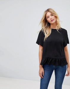 Футболка с оборкой по краю ASOS Fuller Bust - Черный