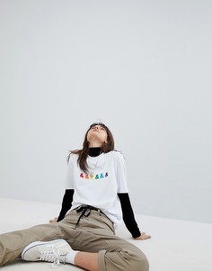 Свободная футболка с вышивкой ASOS X GLAAD - Белый