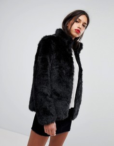Короткая куртка из искусственного меха Vero Moda - Черный