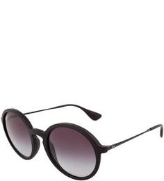 Солнцезащитные очки в черной оправе Ray Ban