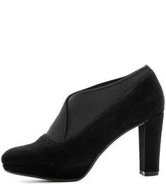 Замшевые ботильоны с эластичным голенищем Clarks