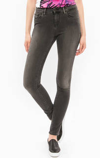 Джинсы скинни со стандартной посадкой Calvin Klein Jeans