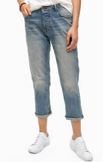 Синие укороченные джинсы бойфренды Mustang