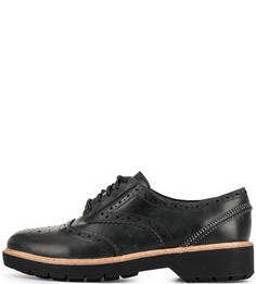 Кожаные полуботинки с брогированием Clarks
