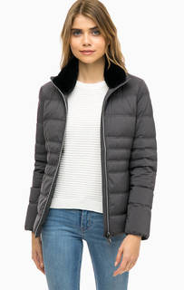 Приталенный пуховик серого цвета Geox