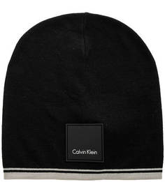 Черная шапка с нашивкой Calvin Klein Jeans