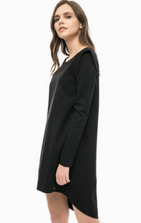 Черное платье свободного кроя MET