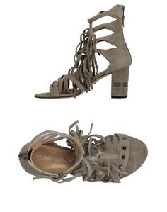 Сандалии Stuart Weitzman