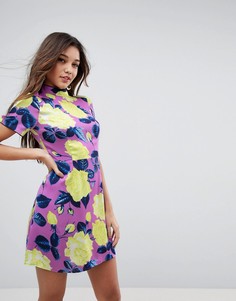 Платье мини с ярким цветочным принтом ASOS ULTIMATE - Мульти