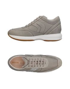 Низкие кеды и кроссовки Geox
