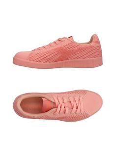 Низкие кеды и кроссовки Diadora
