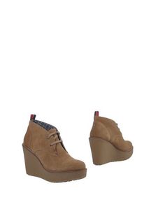 Полусапоги и высокие ботинки Tommy Hilfiger
