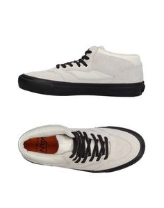 Низкие кеды и кроссовки Vans